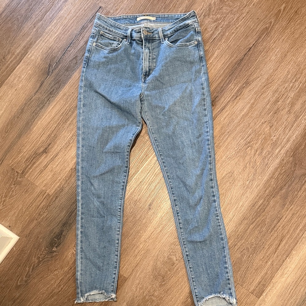 Levi's Women's Light Blue Skinny Jeans